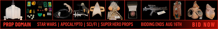 STAR TREK WARS LAND OF THE LOST SABRINA HORROR SUPER HERO PROPS 136