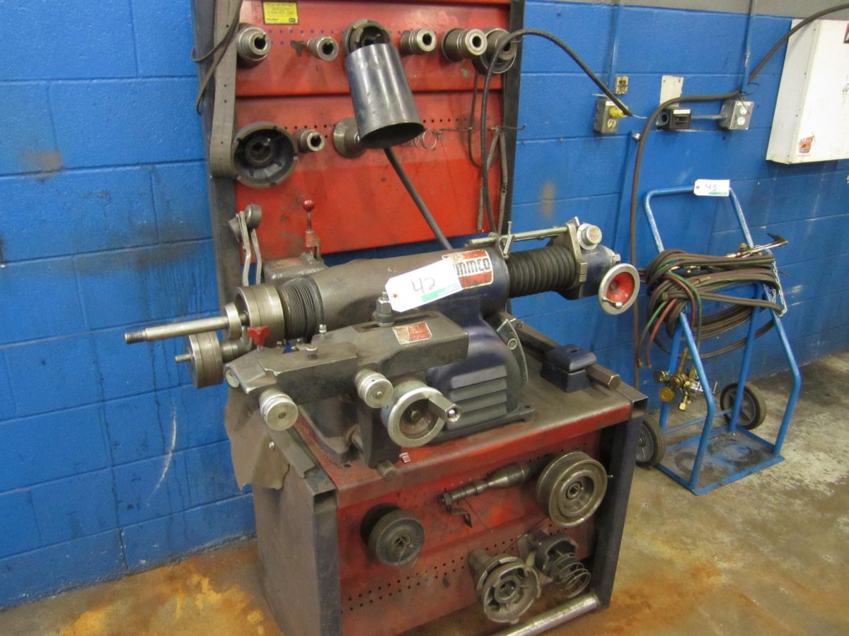 Ammco, model 6900 brake lathe w/ twin turning tool, 1 hp/115V/1 ph