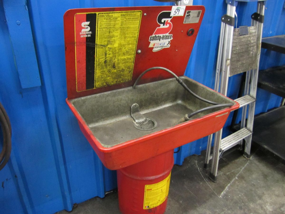 SafetyKleen, model 16.4 parts washer