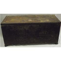 Antique 6 Board Trunk MUST BE PICKED UP