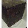 Image 4 : Antique 6 Board Trunk MUST BE PICKED UP