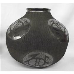 Mata Ortiz Textured Pottery by Lucie Soto