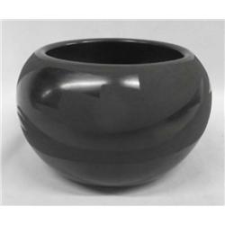 Native American Santa Clara Bowl by Nicolass