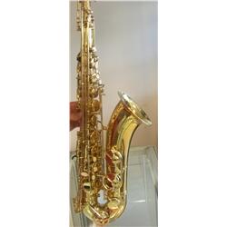 Kohlert Saxaphone W/Case, Looks Brand New