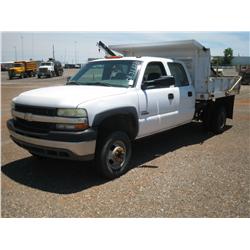 2001 CHEVY 3500 DURAMAX DIESEL, 4DR W DUMP BED,