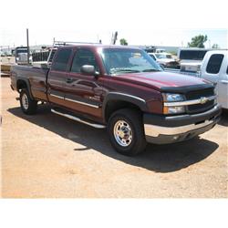 2003 CHEVY 2500HD 4DR EXT CAB, 4WD, DIESEL,