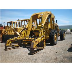 1977 PETTIBONE 204C GRAPPLE LOADER,