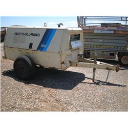 1994 INGERSOLL RAND P 185 WJD PULL BEHIND AIR COMPRESSOR,
