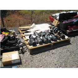 PALLET OF MISC AUTO PARTS,