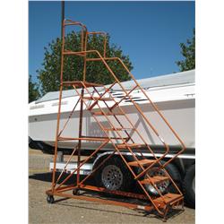 6' CASTERED WAREHOUSE STEPS,