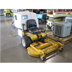 WALKER MTGHS 42" DECK COMMERCIAL RIDING MOWER W CATCHER,