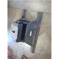 REESE 30023 FIFTH WHEEL HITCH,