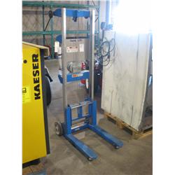 GENIE 500# LIFT,