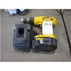 DEWALT DW995 18V CORDLESS DRILL W CHARGER,