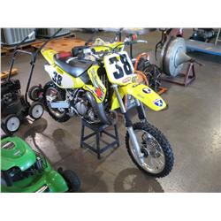 SUZUKI RM65  65CC DIRTBIKE,