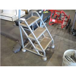 STEP LADDER,