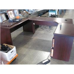 U SHAPED DESK,