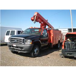2004 FORD F550