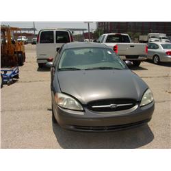 2003 FORD TAURUS