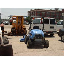 2001 NEW HOLLAND MC35 RIDING MOWER,