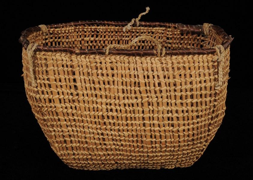 Makah Clam Basket Made with Split Cedar and Cherry Bark On Rim 14" L. 10 3/4" W. 9 1/2" H. Good Con