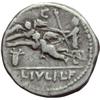 Image 2 : L. Iulius L.f. Caesar. Denario, 103 a.C.