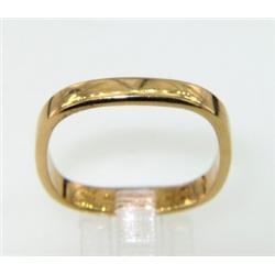 Gucci 18K Yellow Gold  Ring