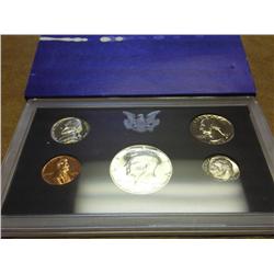 1969 40% SILVER HALF US PROOF SET (WITH BOX)