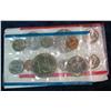 Image 2 : 942. 1976 US Mint Set Original as Issued.