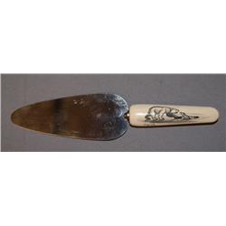 ESKIMO CAKE KNIFE
