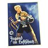 Image 1 : WWII GERMAN POSTCARD JUGEND IM LUFTSCHUTZ RARE NM