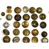 Image 2 : WWI CANADA SHOULDER TITLE BUTTON LOT OF 50 PLUS