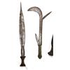 Image 2 : GROUPING OF AFRICAN ETHNOGRAPHIC TRIBAL WEAPONS