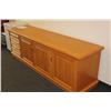 Image 1 : CUSTOM BUILT CARVED FRONT OAK CREDENZA
