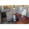 Image 1 : 9 PERSON WORKSTATION WITH MAHOGANY WORKSURFACES
