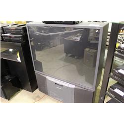 PANASONIC HDTV REAR PROJECTION HD TV