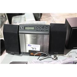 PANASONIC BOOKSHELF STEREO