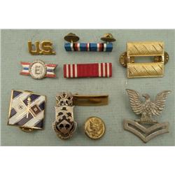 TEN PC COLLECTION OF WWII ITEMS-RIBBON BARS, INSIGNIA