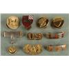 Image 1 : 8 WWII U.S. MILITARY INSIGNIA