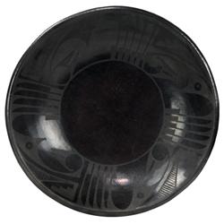 San Ildefonso Pottery Plate- Juanita Wo-Peen