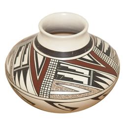 Hopi Pottery Jar- Navasie