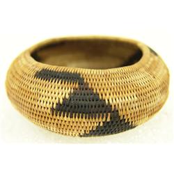 Pomo Miniature Basket