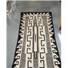 Image 2 : Navajo Rug/Weaving