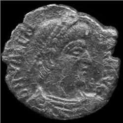 300AD Roman Bronze Coin Higher Grade (COI-9273)