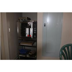 HOBART MODEL HEC203 CONVECTION OVEN COMPLETE WITH