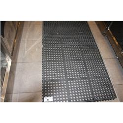 4 - 3' X 3' ANTIFATIGUE KITCHEN MATS