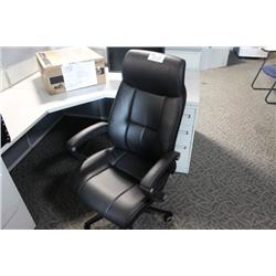 BLACK HIGH BACK EXECUTIVE CHAIR