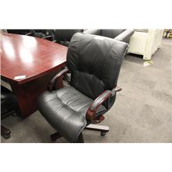 BLACK LEATHER HIGH BACK EXECUTIVE CHAIR