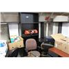 Image 1 : LOT OF BLACK OFFICE FURNITURE & ASSORTED OFFICE