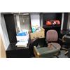 Image 2 : LOT OF BLACK OFFICE FURNITURE & ASSORTED OFFICE